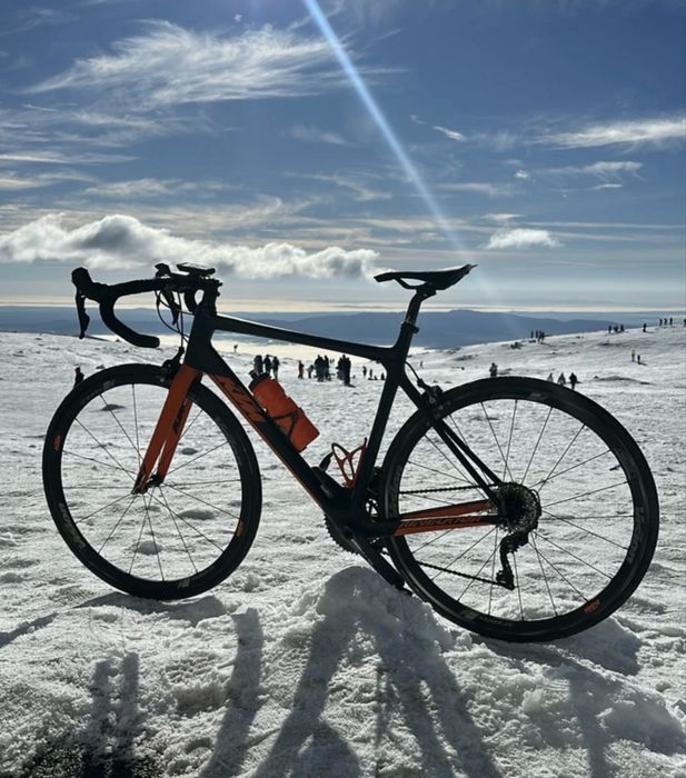 Bicicleta estrada KTM