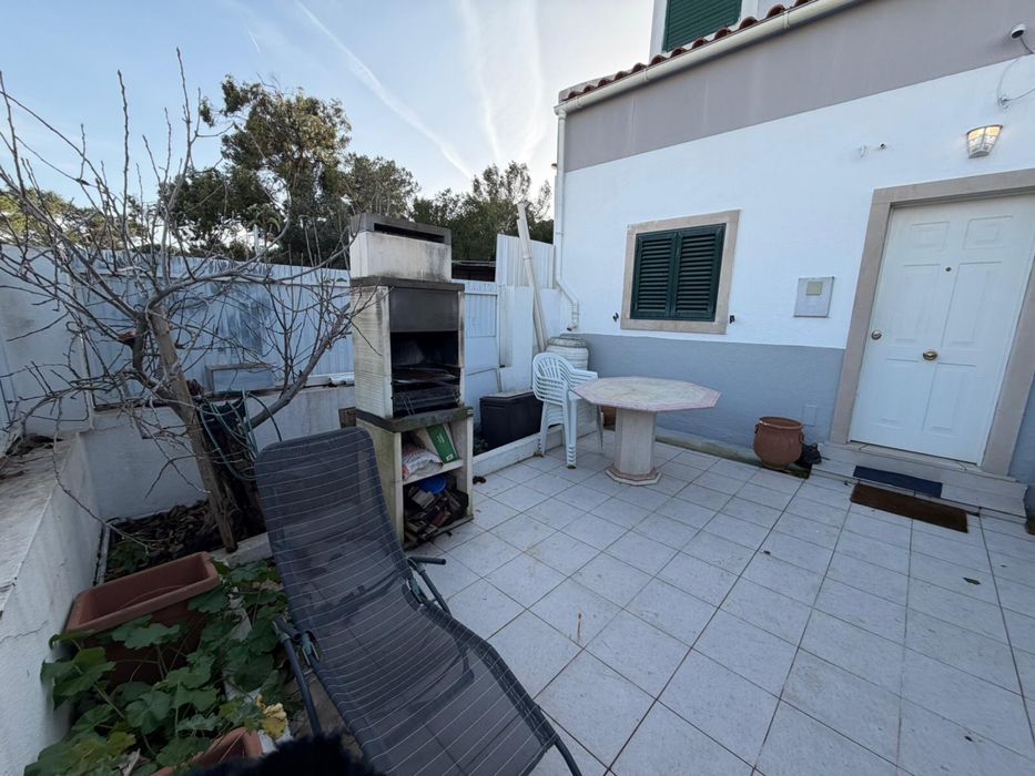 Arrenda-se quarto Estoril/Cascais