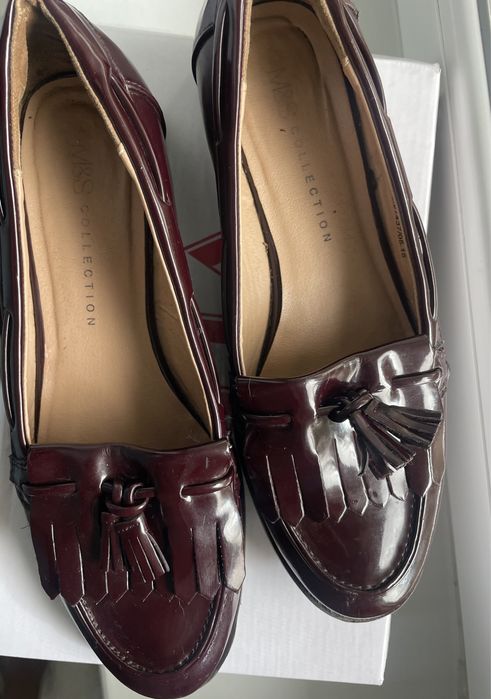 Лофери лакові жіночі