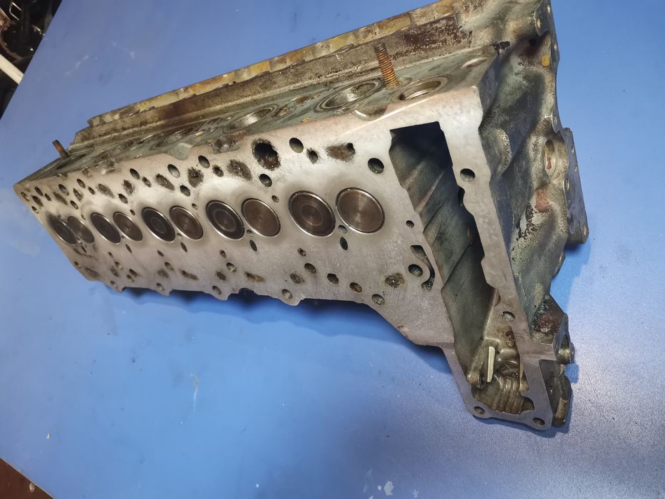 Головка двигателя Спринтер