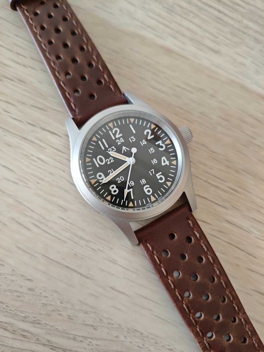 Relógio Militado, 38mm, Safira, Mov. VH31, 2 braceletes, 1 pilha, Novo