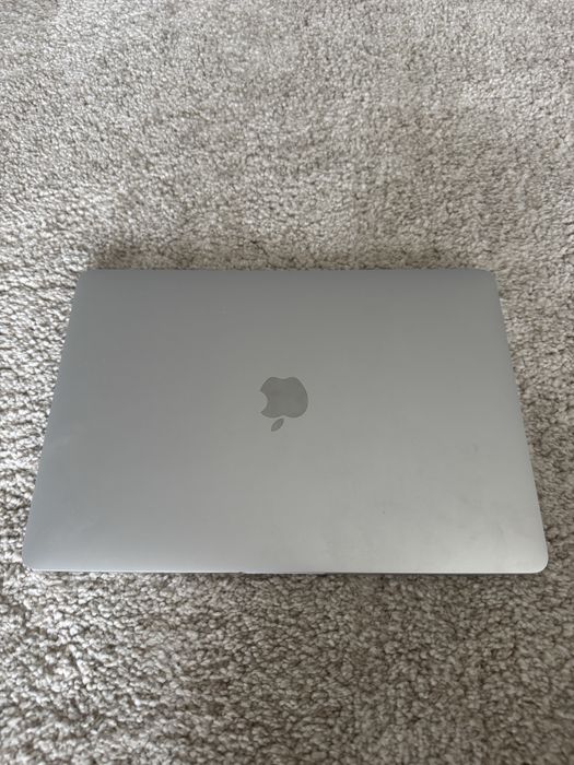 Macbook Pro M1 2020 16Gb Ram 256gb SSD