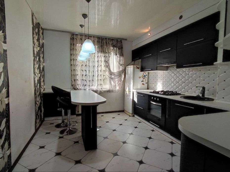 4-кімн чешка з ремонтом вул. Циолковського (1- й участок)