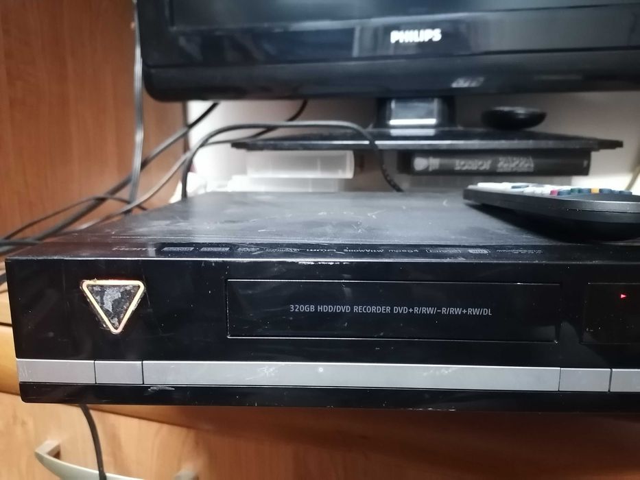 Nagrywarka Medion MD 81888 HDMI hdd320gb