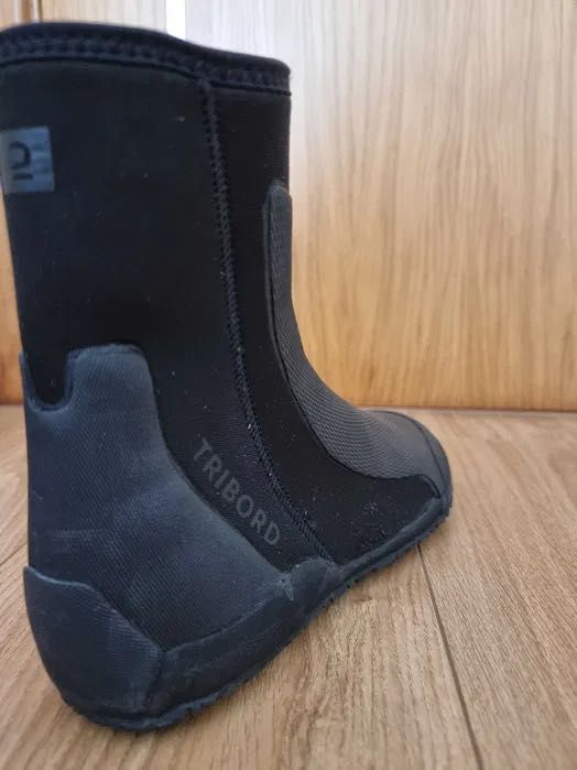 Vendo botas Tribord 4mm -Surf, canoagem, vela, caminhada aquática, SUP