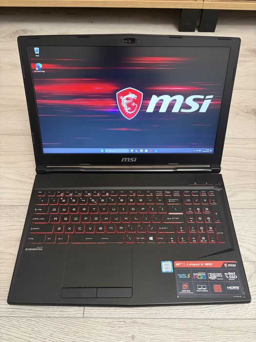 Laptop Gamingowy MSI GP63 Leopard 8RD