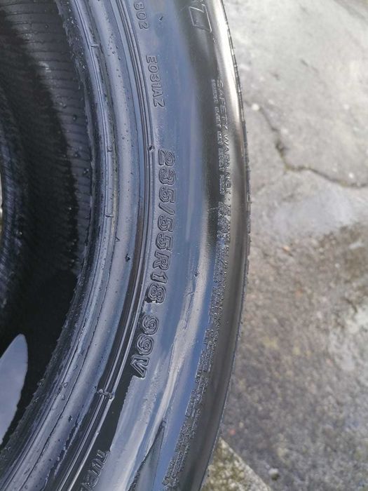 4 pneus 235/55/R18