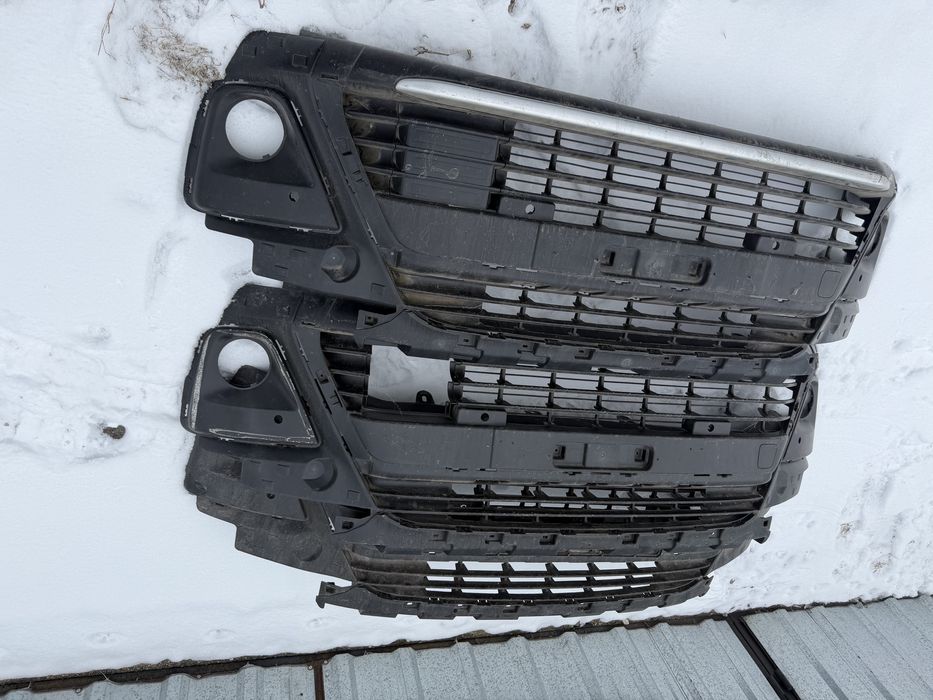 Zderzak przedni przód Toyota Proace