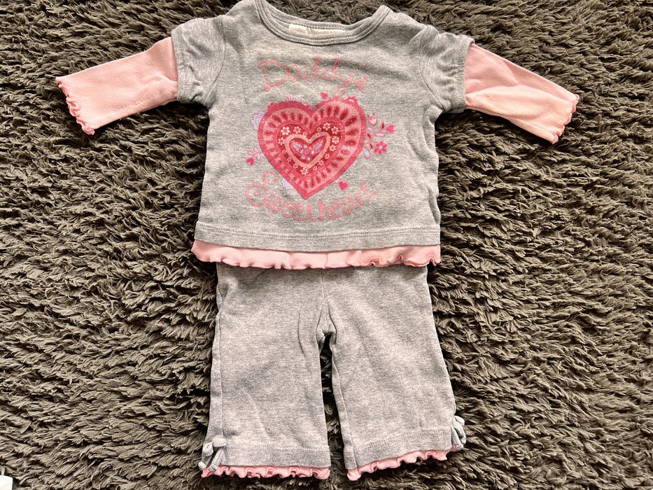 4 komplety rozmiar 0-3M