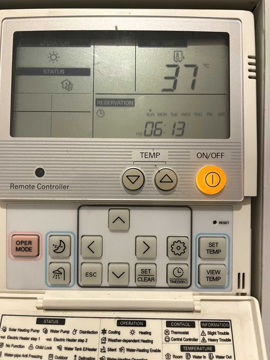 Bomba de calor LG usada (sistema split, 16 kW, trifasica), qualquer proposta razoável será considerada