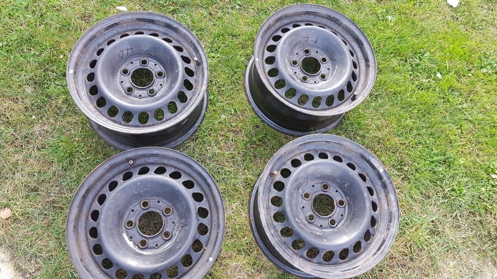Felgi stalowe oryginalne Mercedes 15" 5x112 ( audi 66,6 )
