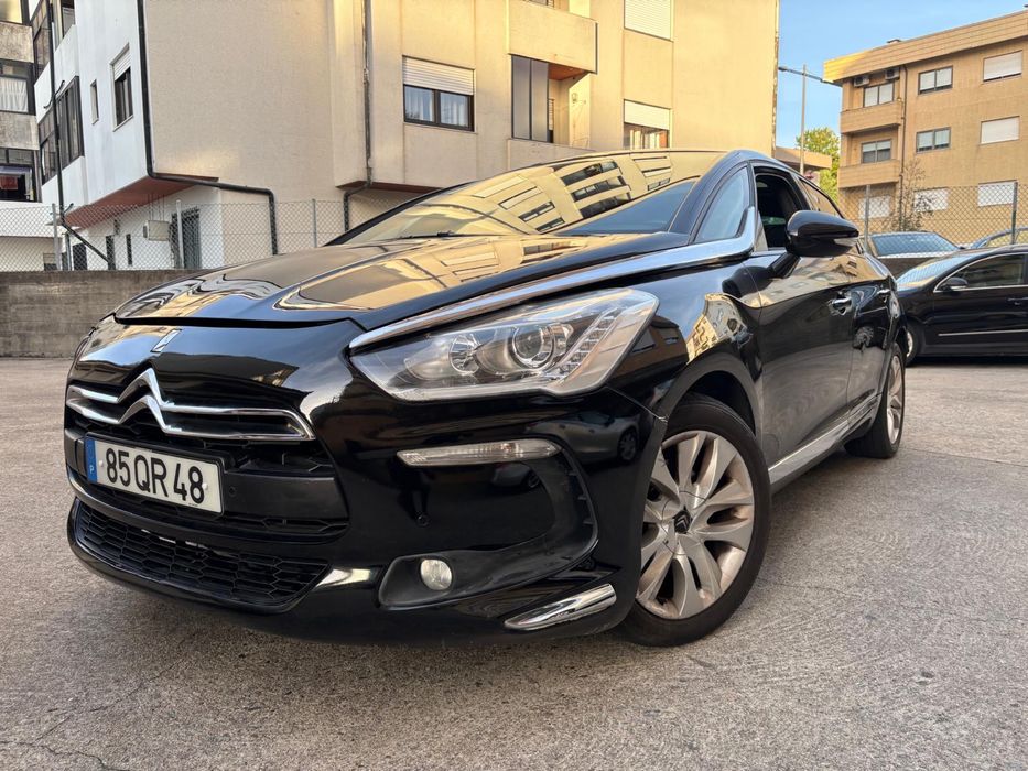 Citroën DS5 1.6 HDi — photo 2