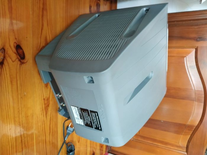 Телевізор Sony FD TRINITRON KV-BZ14M71 Wega