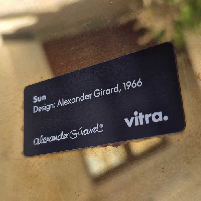 Vitra Metal Wall Relief Sun – Alexander Girard (1966)