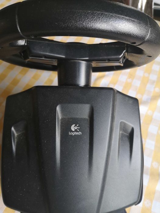 Computer steering wheel64564064248706122
