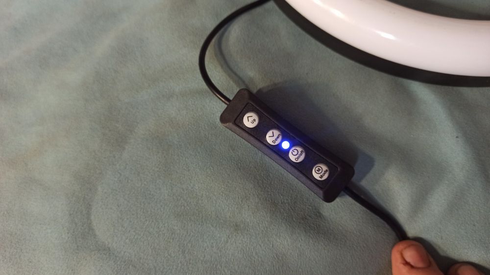Qilive lampa pierścieniowa LED regulacja barwy