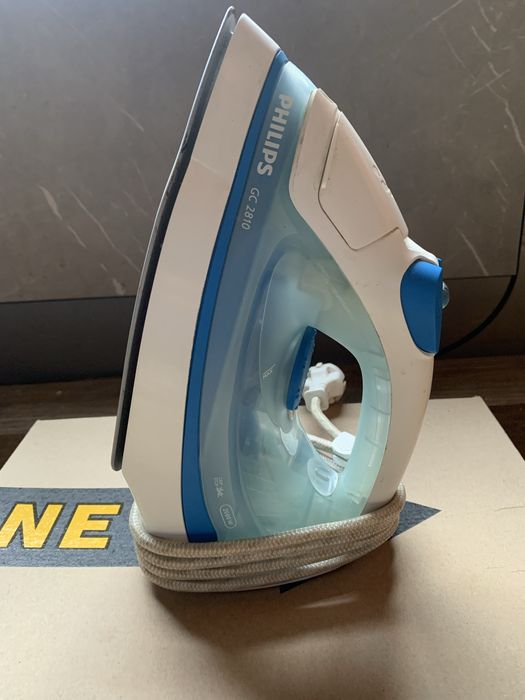 Продам праску PHILIPS GC-2810