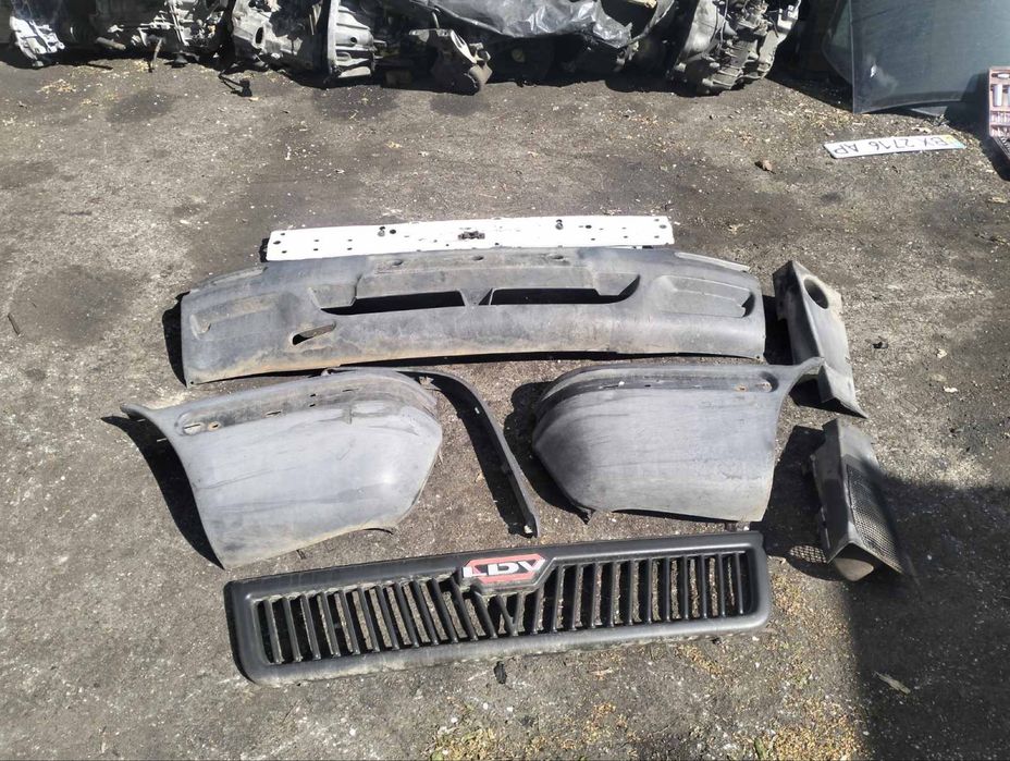 Рішотка лдв конвой бампер передок 2.4тд
