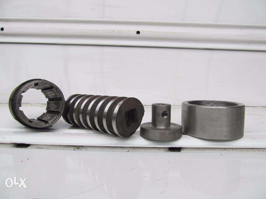 Продам рабочую часть к маслопрессу