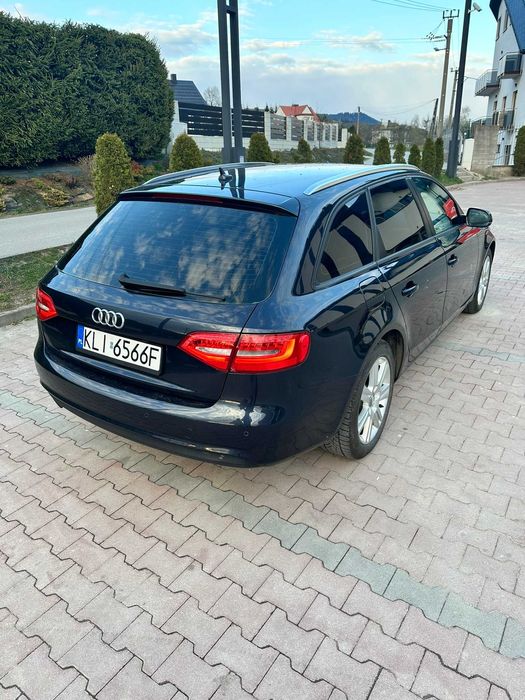 Audi A4 B8 2.0 TDI LIFT | Navi | Xenon | LED