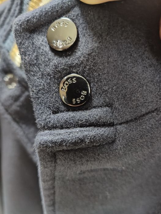 Розпродаж!Пальто,кардиган  Hugo boss ОРИГІНАЛ