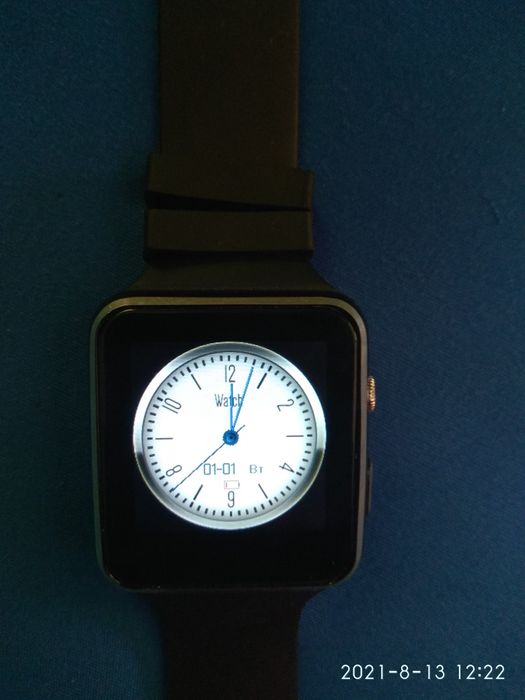 Смарт часы  новые