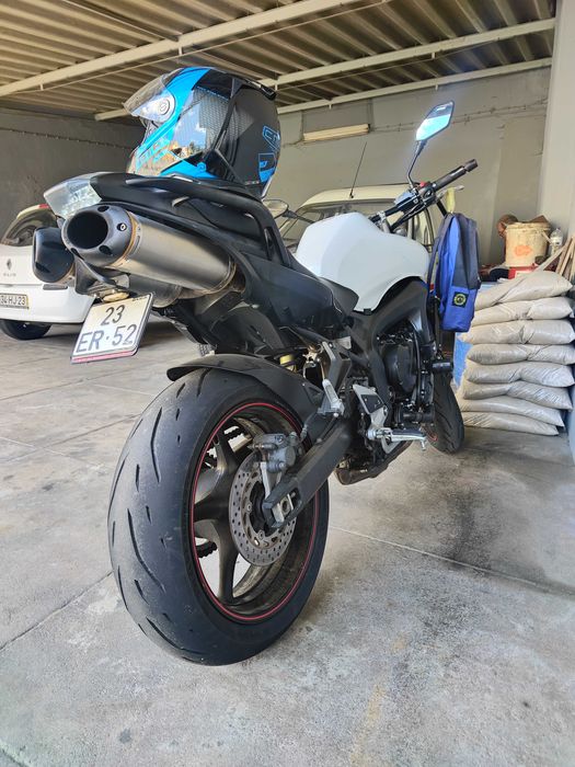 YAMAHA FZ6 S2 2007