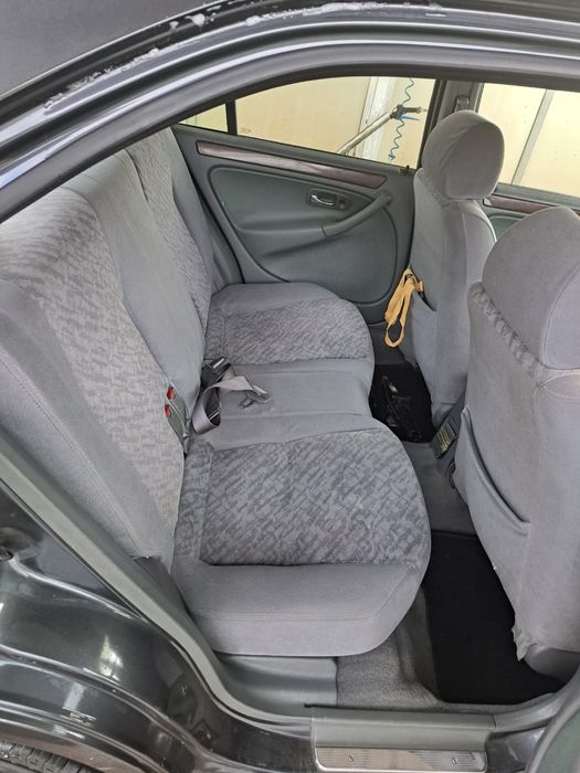 Veículo rover em ótimas condições