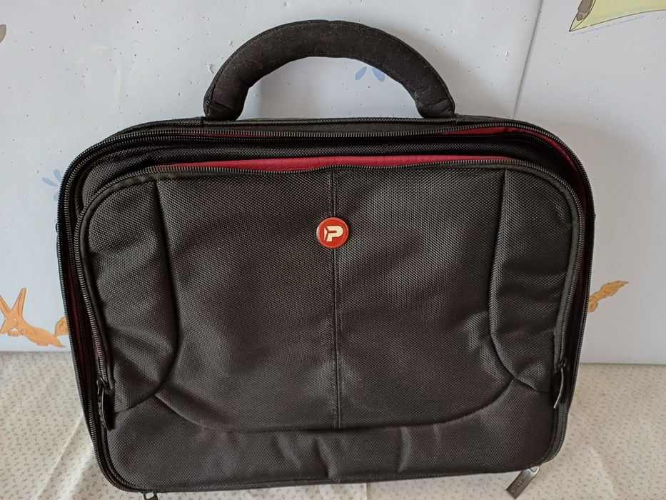 Mala para P.C. ou tablet. Como nova 10 euros