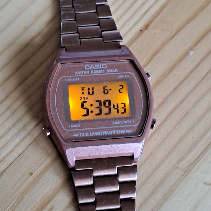Casio Vintage zegarek elektroniczny