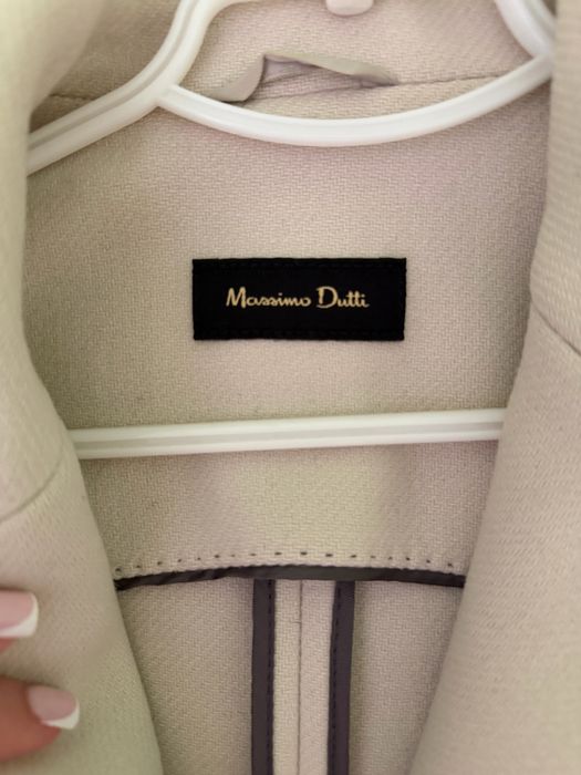 Пальто massimo dutti