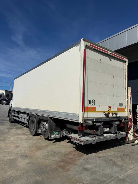 MERCEDES ANTOS 2536, c/plataforma elevatória, 2017