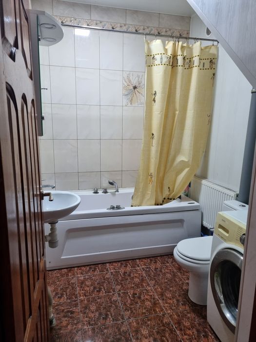 Сдаю посуточно, почасово 1-к квартиру р-н рынок Колос, Автовокзал.