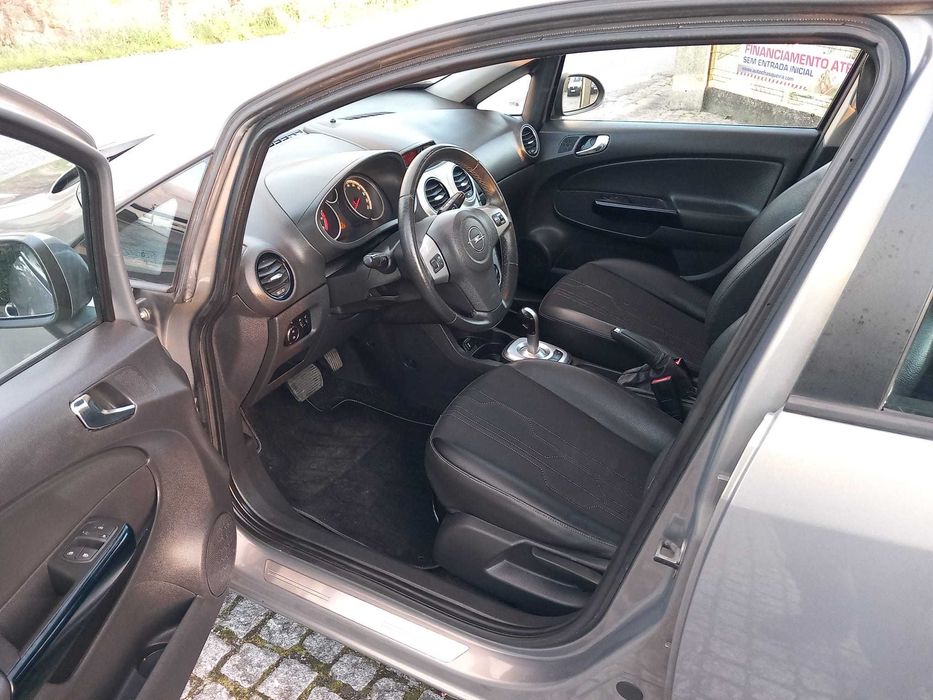 OPEL CORSA D 1.2 2012 - CX VELOCIDADES AUTOMÁTICA