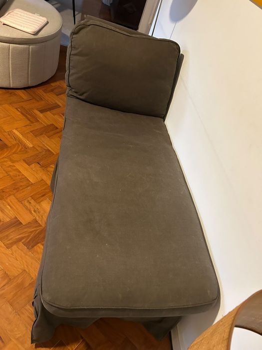 Chaise longue IKEA castanha