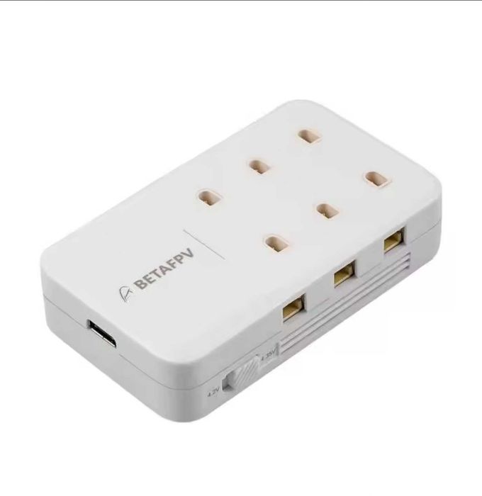 Зарядний пристрій на 6 портів для акумуляторів 1S LiPo.