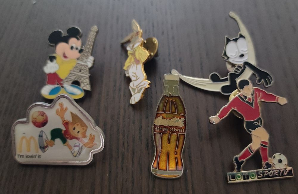 6 pins 10€ com envio
