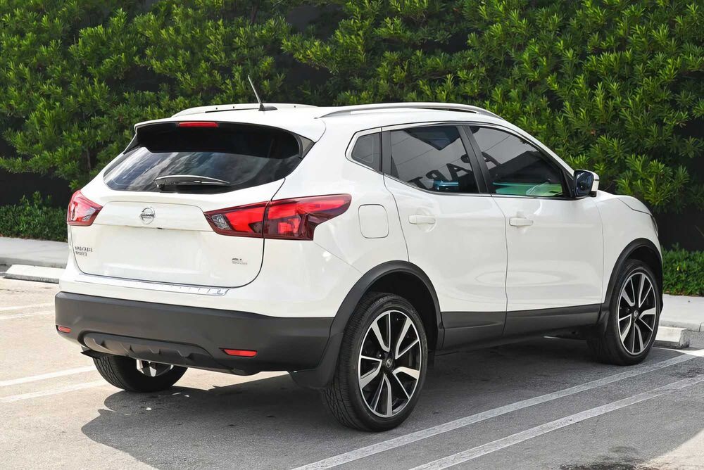 Nissan Rogue      2018