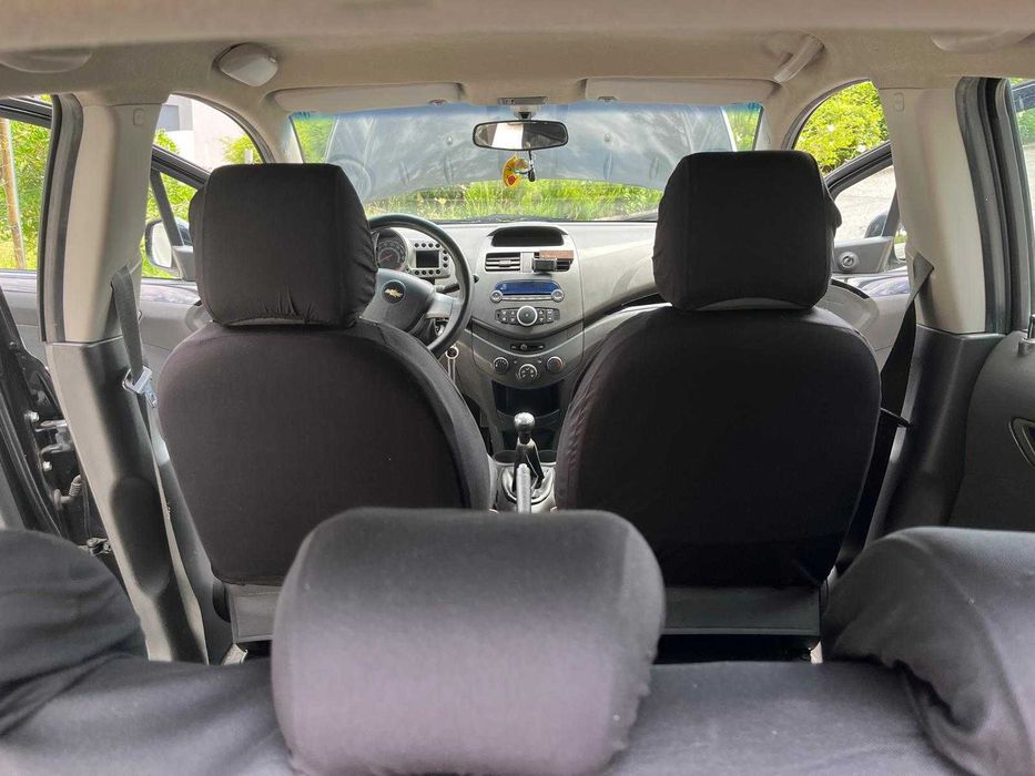 Chevrolet Spark  GPL econômico , ideal para cidade