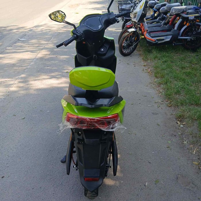 Електричний скутер Dozer 1800Wt