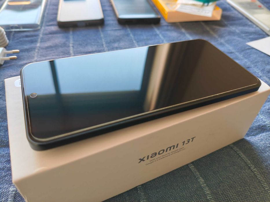 Xiaomi 13T, 12/256GB, carregador 67w inc, 3 capas, 2 vidros, ComoNovo