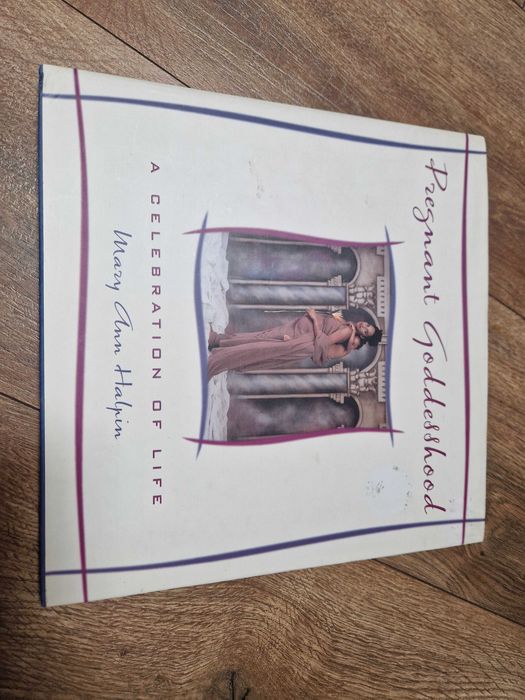 Album Pregnant goddesshood (fotografia ciążowa)