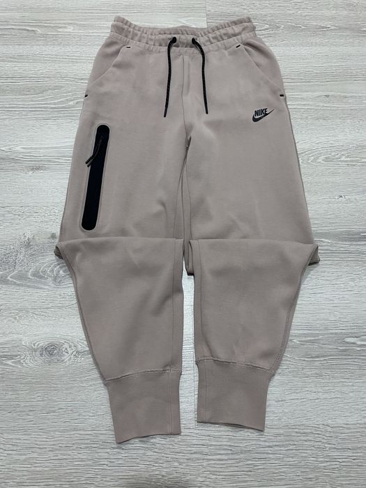Штани Nike tech fleece
