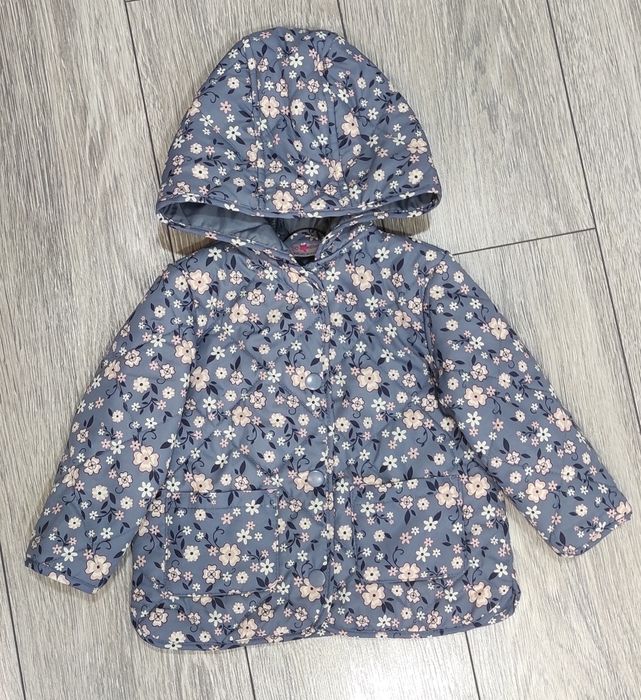 Куртка курточка вітровка на дівчинку