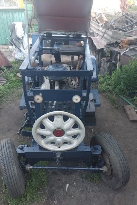 Продам самородный минитрактор