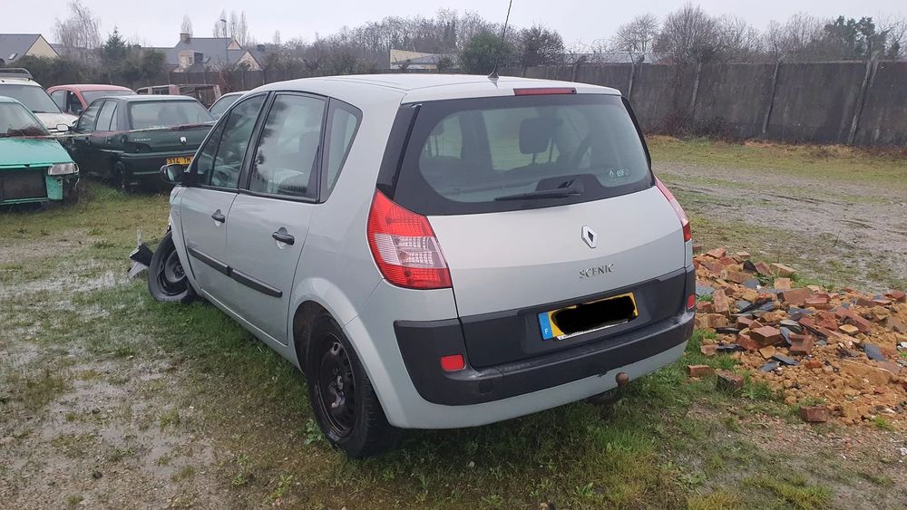 Fotel siedzenie Scenic II dzwi MV632 ręczny mechanizm