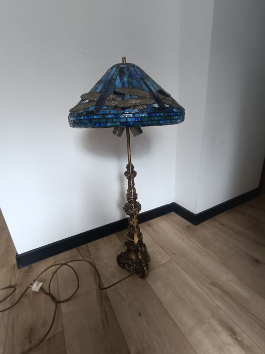 Lampa stojąca mosiężna witrażowa