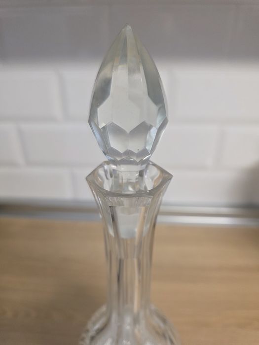 Garrafa de cristal  nunca utilizada