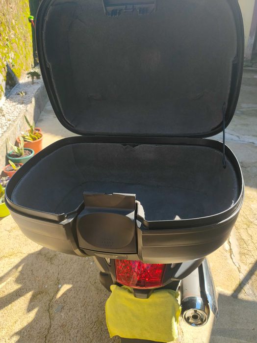 SYM GTS 125 Evo – Excelente Estado – Poucos Km