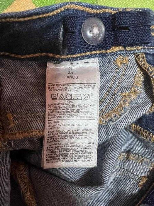 Old navy супер скінні з потертостями як нові 86